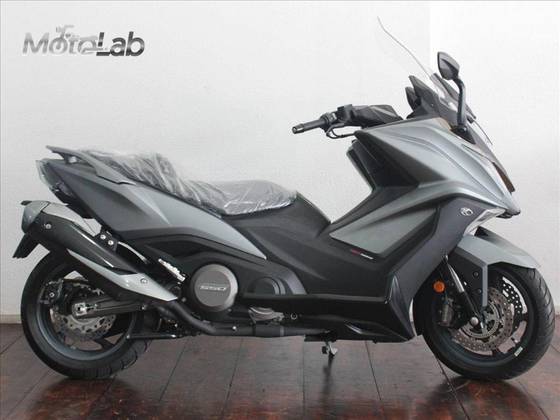 KYMCO AK 550i 
